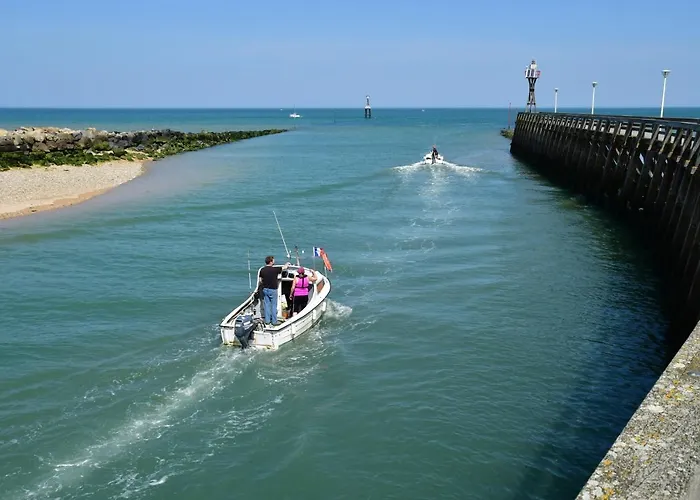 Appt Centre De Courseulles - 100M De La Plage