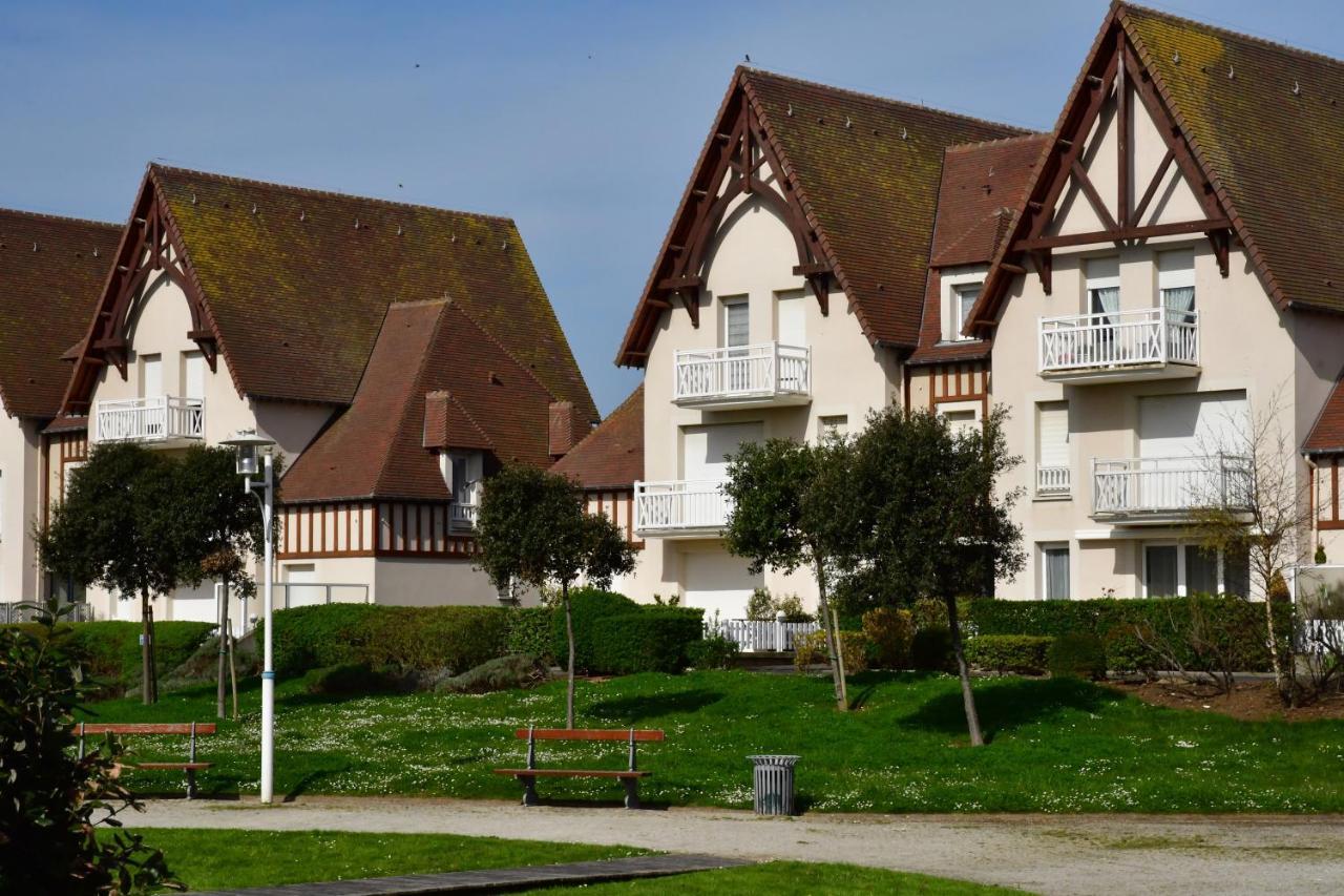 Apartment Appt Centre De - 100m De La Courseulles-sur-Mer